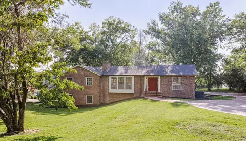 700 Harris Dr, Gallatin, TN 37066