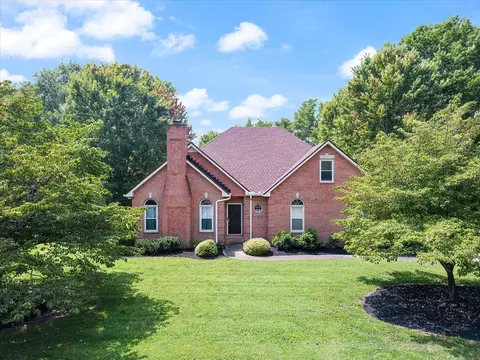 1502 Canterbury Ln, Murfreesboro, TN 37130