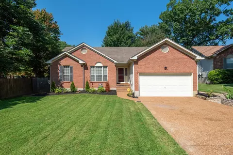 1905 Welsenboro Cir, Hermitage, TN 37076
