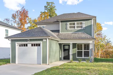 189 Woodland Station Dr, Clarksville, TN 37040