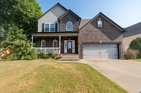 719 Ellie Nat Dr, Clarksville, TN 37040
