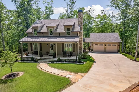 245 Hideaway Ct, Sparta, TN 38583