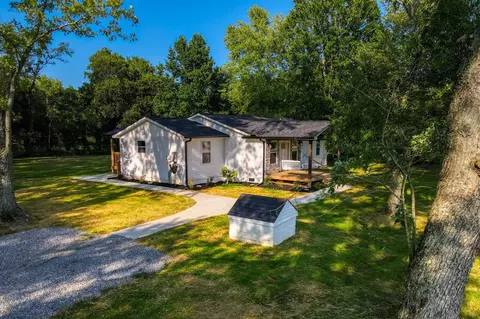 120 Vantrease Rd, Cottontown, TN 37048 photo 2