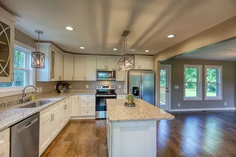 120 Vantrease Rd, Cottontown, TN 37048 photo 12