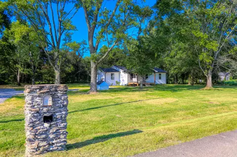 120 Vantrease Rd, Cottontown, TN 37048 photo 5