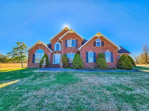 524 Highway 82 E, Bell Buckle, TN 37020