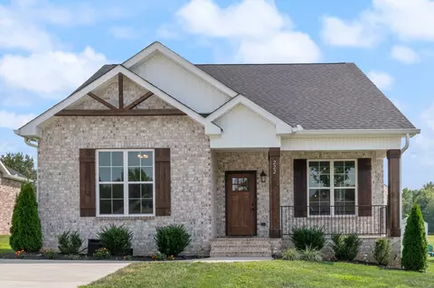 222 Julia Ann Ct, Springfield, TN 37172