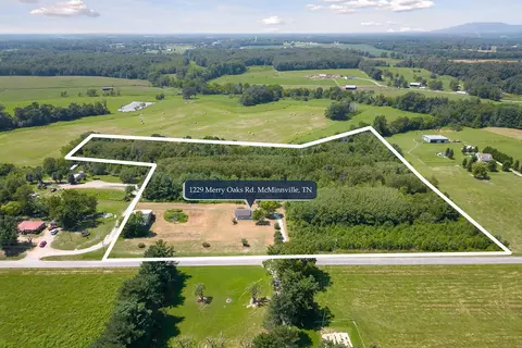 1229 Merry Oaks Rd, Mcminnville, TN 37110