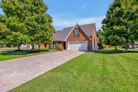 2760 Waywood Dr, Murfreesboro, TN 37128