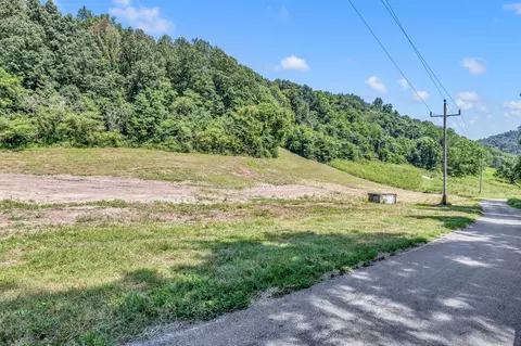 2040 Talley Rd, Belfast, TN 37019