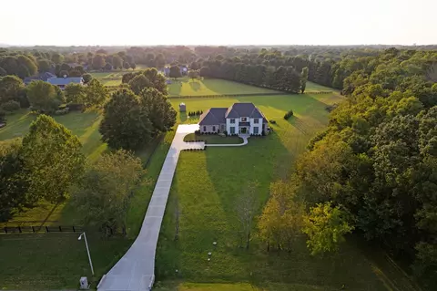 2109 Irby Ln, Murfreesboro, TN 37127