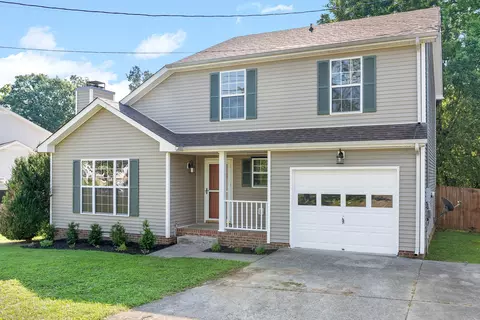 330 Broadmore Dr, Clarksville, TN 37042