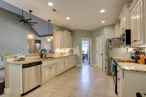 4414 Memory Ln, Adams, TN 37010 photo 9