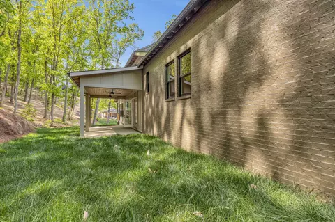 9986 Caseview Dr, Harrison, TN 37341 photo 4