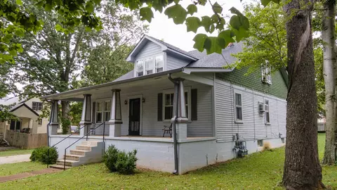 403 6th Ave, Columbia, TN 38401