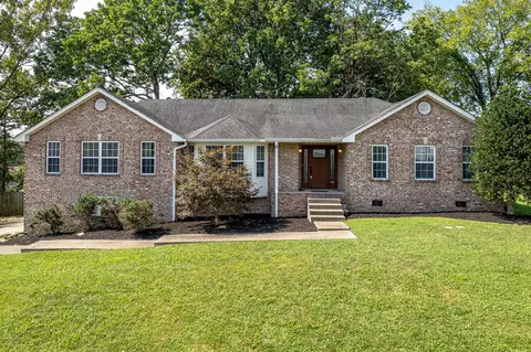 2000 Woods Run, Mount Juliet, TN 37122