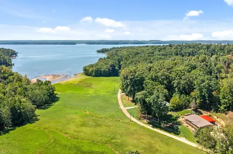 574 Short Creek Rd, Dover, TN 37058