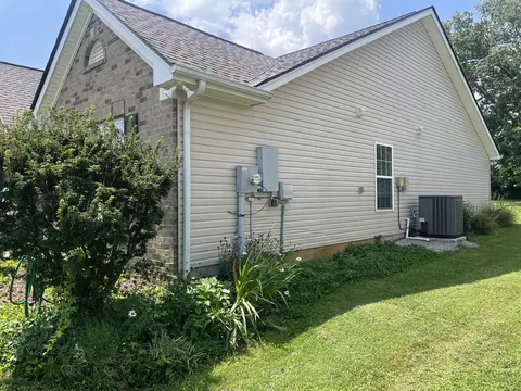 1027 Daniel Ln, Spring Hill, TN 37174 photo 6
