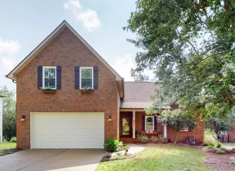 1813 Nantes Ct, Spring Hill, TN 37174