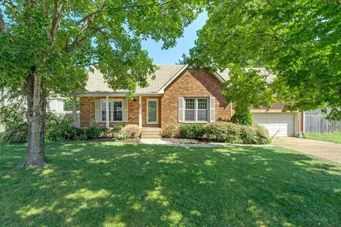 1576 Birchwood Cir, Franklin, TN 37064