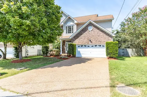 3729 Seasons Dr, Antioch, TN 37013