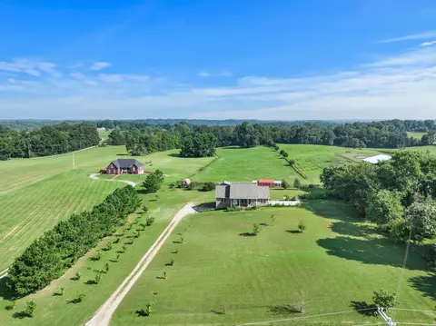 3382 Anderson Rd, Cedar Hill, TN 37032