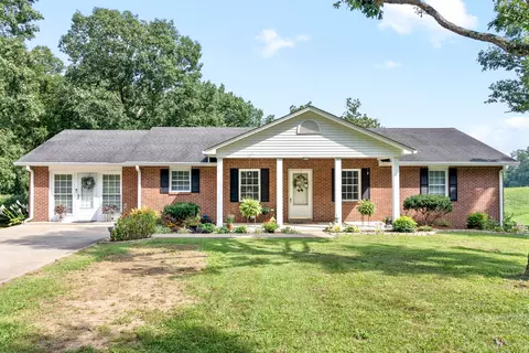 684 Barber Hwy, Cumberland City, TN 37050