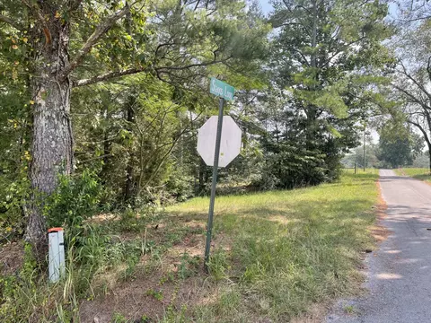 0 Chisholm Creek Rd, Lawrenceburg, TN 38464