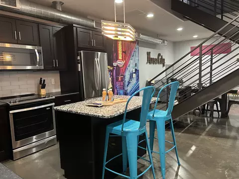 1035 Dickerson Pike, Nashville, TN 37207