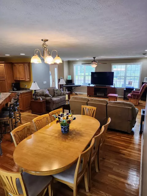 301 W King St, Morrison, TN 37357 photo 11
