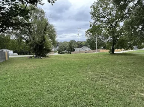 4017 Cumberland Ave, Old Hickory, TN 37138