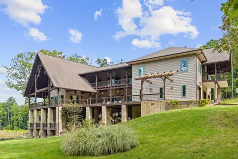 695 Tanglewood Dr, La Fayette, GA 30728