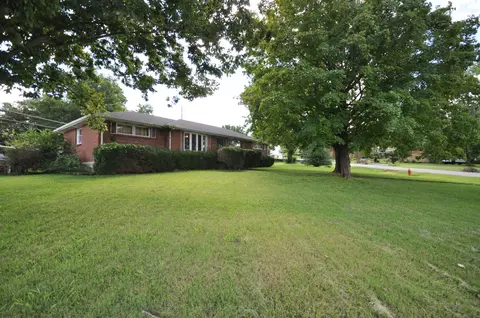 544 Starliner Dr, Nashville, TN 37209