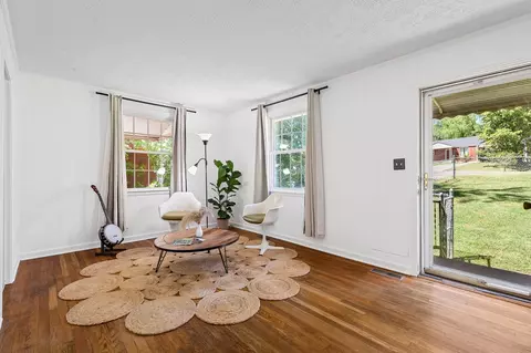 103 Stirton Rd, Nashville, TN 37210