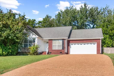 3105 Jeffrey Ct, Thompsons Station, TN 37179