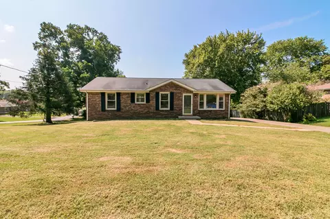 506 Cheatham Dr, Clarksville, TN 37042