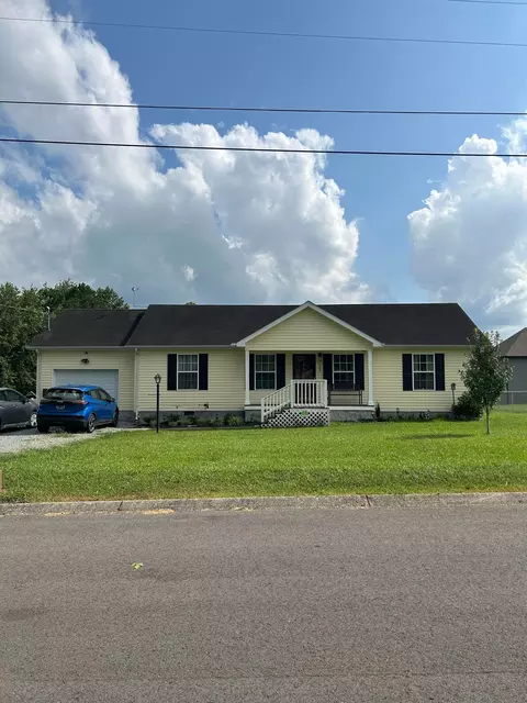 102 Grace Ln, Shelbyville, TN 37160