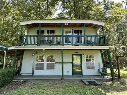 33 Ashley Dr, Beechgrove, TN 37018