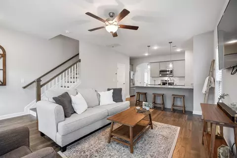 237 Mansfield Dr, Gallatin, TN 37066