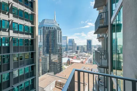 415 Church St #1509, Nashville, TN 37219