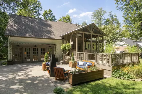 133 Oak Park Ct, White House, TN 37188