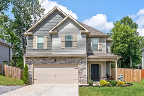 1092 Black Oak Cir, Clarksville, TN 37042