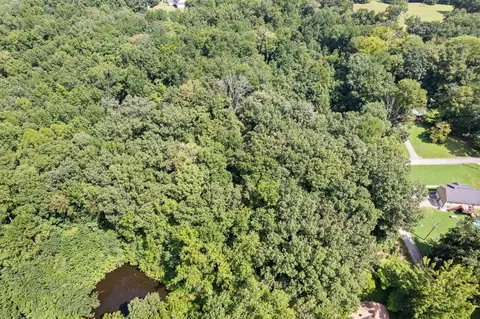 1 Patrick Dr, Dover, TN 37058 photo 8