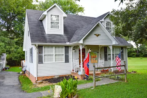 507 Sun Cir, Shelbyville, TN 37160