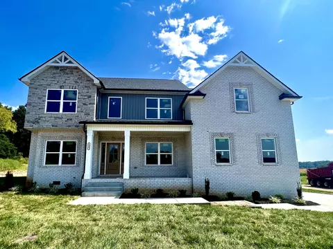 721 Buffalo Ford Dr, Clarksville, TN 37042