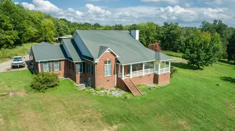 1985 Linwood Rd, Watertown, TN 37184