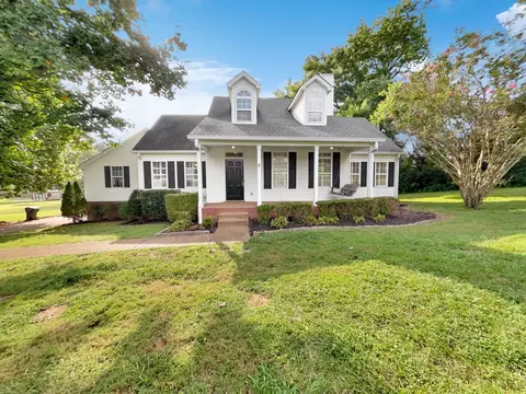 2627 Clayton Arnold Rd, Thompsons Station, TN 37179