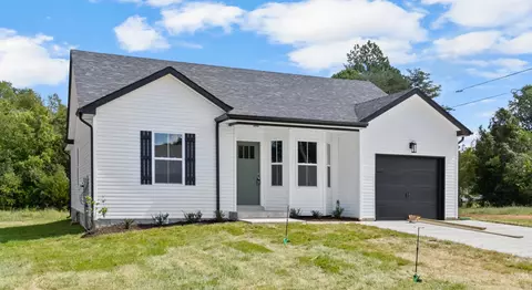 1101 Tybee Dr, Clarksville, TN 37042