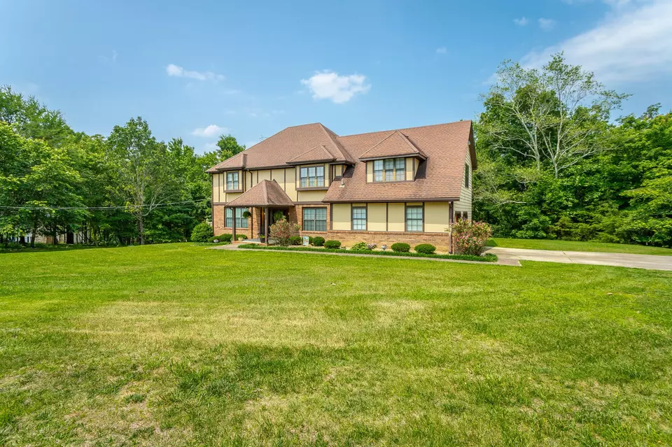  919 Rose Marie Ct, Soddy Daisy, TN 37379 photo 37