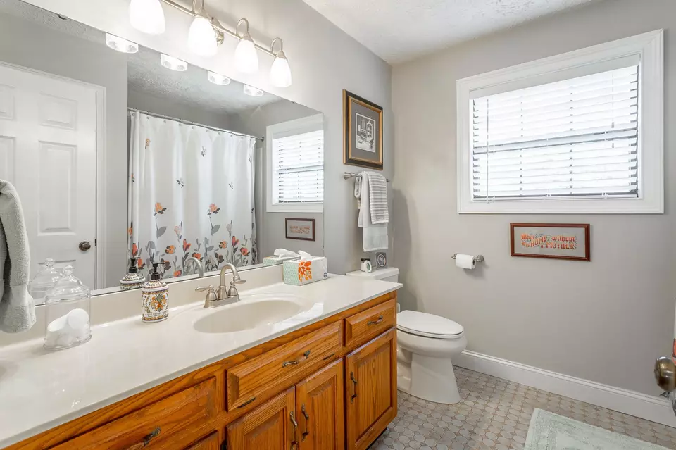  919 Rose Marie Ct, Soddy Daisy, TN 37379 photo 28